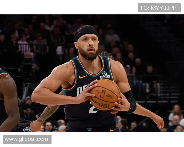 活塞战术中心并非只要坎宁安一人 杜伦已成高效的两双中锋